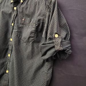 Tommy Hilfiger boys button shirt navy large